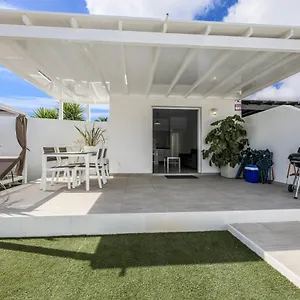  Villa New Lanzasuites